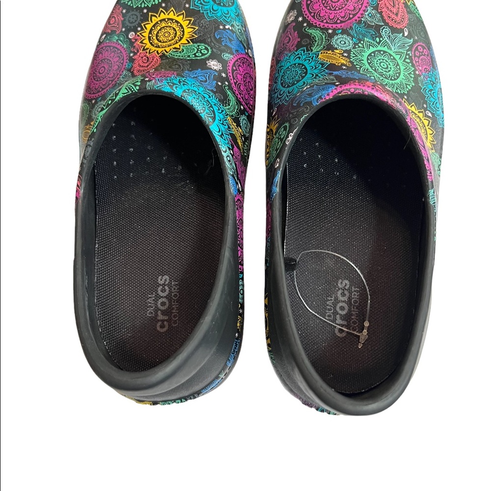 Crocs Neria Pro II Clog. Bright Paisley Floral Size 8W - Picture 6 of 7